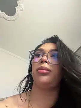 Samantha_Bernardo webcam