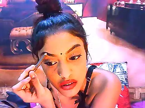IndianPretty14u2Luv webcam