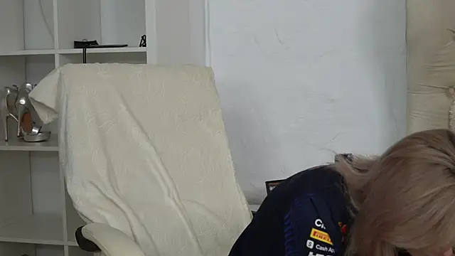 TiffanyMaze webcam