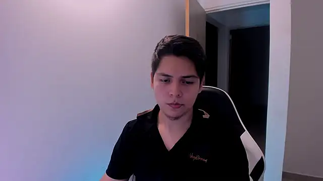 Asta_YunoXXX webcam
