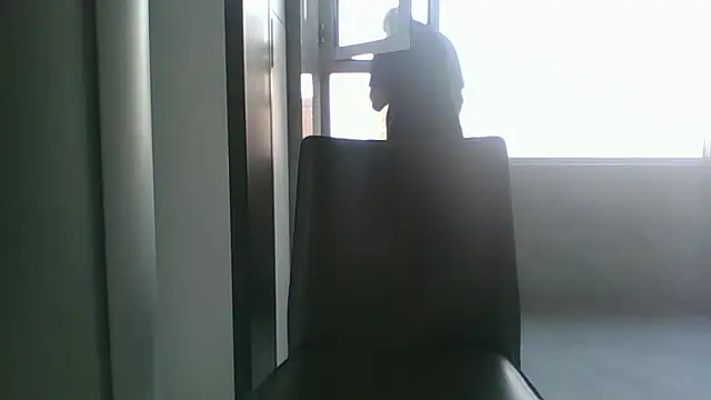 nole_china7 (Ask my age) - talk / fun / cum