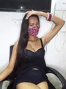sexy_manvi25 (F young) - Ass show