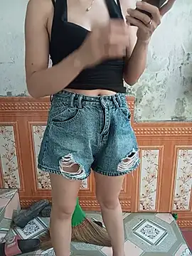 aiai220 live cam on StripChat