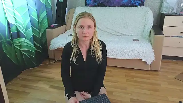 Lanavi_Smile webcam