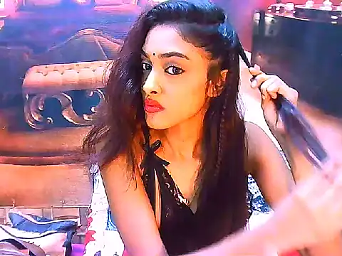 IndianPretty14u2Luv live cam on StripChat