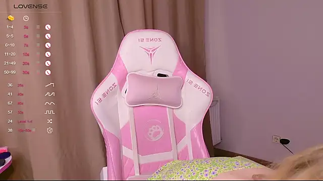 lilMelaniloveis webcam