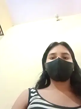 Mahira-- webcam