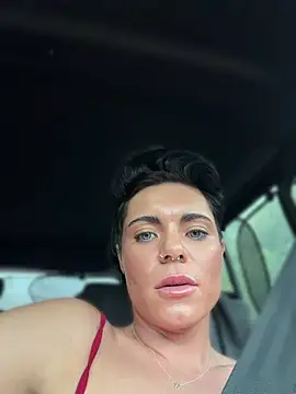 LukeLouHarvey webcam