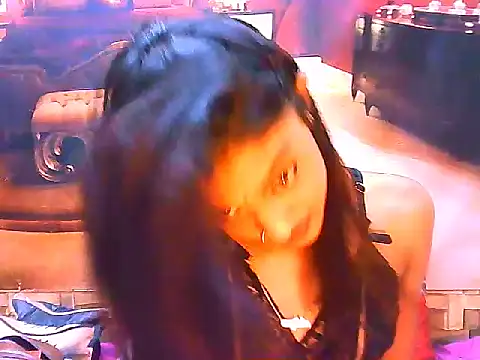 IndianPretty14u2Luv webcam
