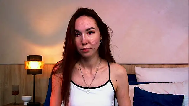 EmilyGray__ webcam