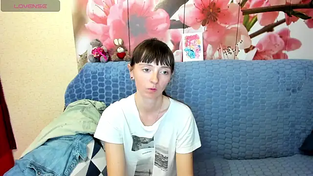 TayanaJons webcam