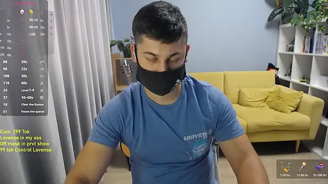 Tomguys live cam on StripChat