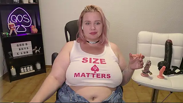 MargotGrey webcam