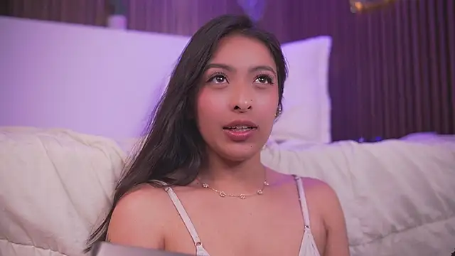 Camila_dupont live cam on StripChat