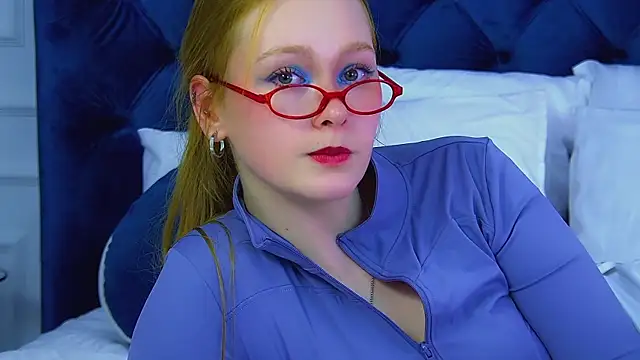 AgataFoxley webcam