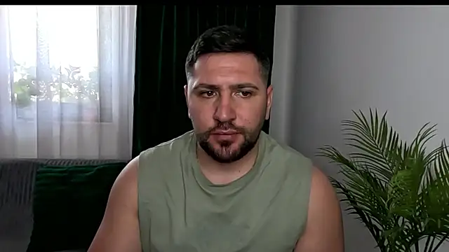 Gold_Alpha_Boy webcam