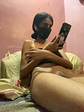 Hotfantasy28 live cam on StripChat