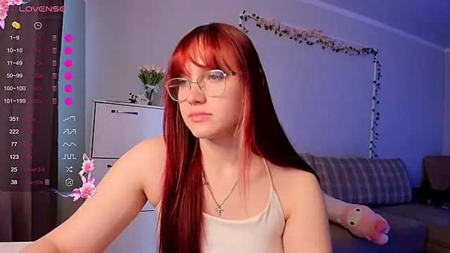 SweetieMarry webcam