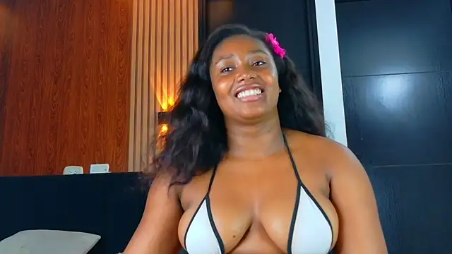 Black-gem18 webcam