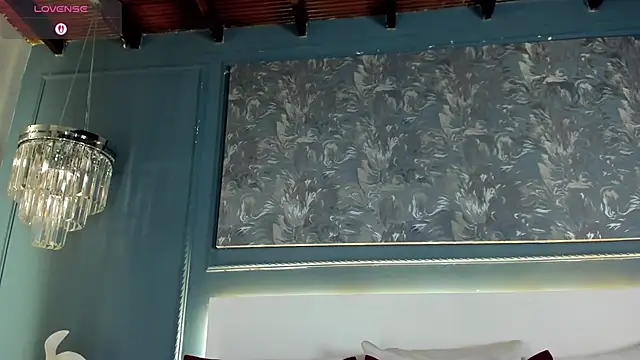 MiaKay1 webcam