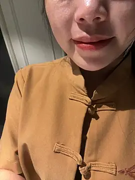Bella_7777 webcam