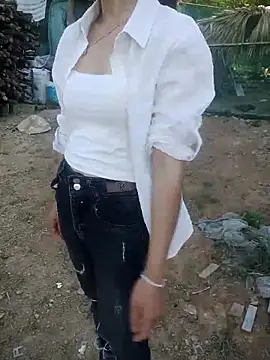 Thobaby112 live cam on StripChat