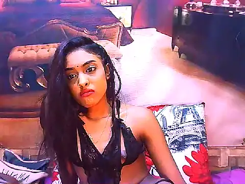 IndianPretty14u2Luv live cam on StripChat