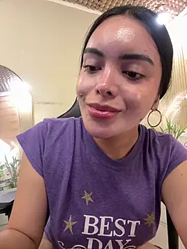 TS-SimplyTheBest live cam on StripChat