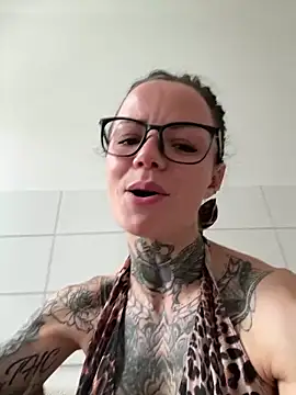 SkinnyLilly