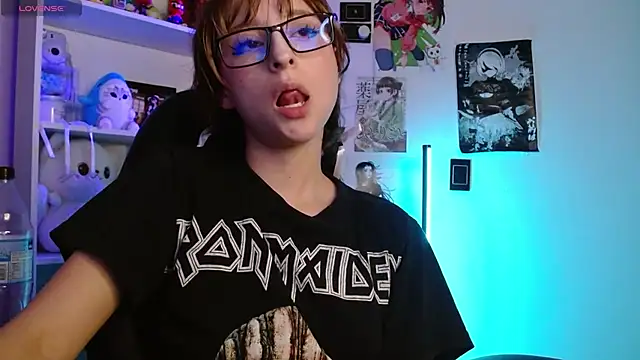 CelesteAyase webcam