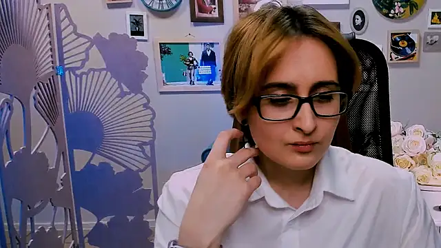 LixeLuna live sex cam