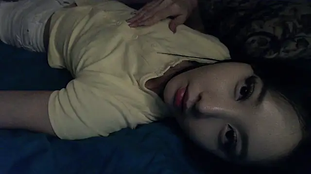 fudzik0 (F young) - bra off ~