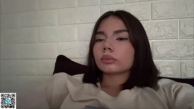 MarylnMonnier webcam