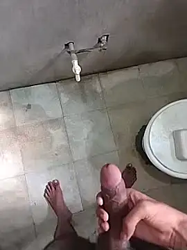 fuckuhardest (M young) - get nude and show ass and do cumshot