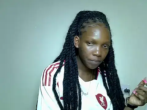 Camilla_doll1 webcam