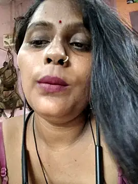 Jasmine_Januja webcam