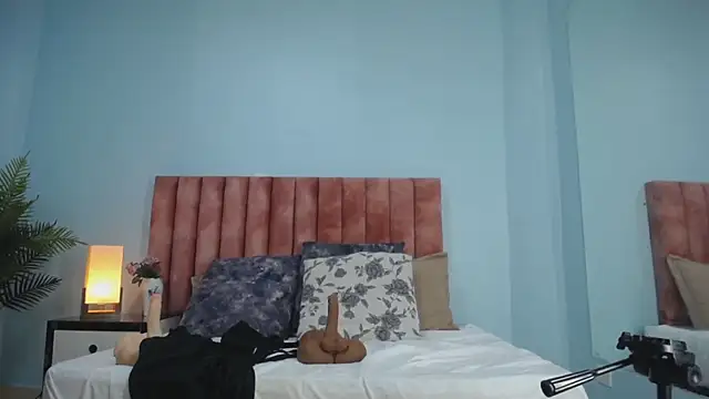 nana_levy webcam