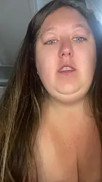Chloee_Peach webcam