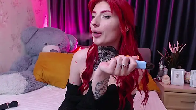Nina_Blum_ webcam