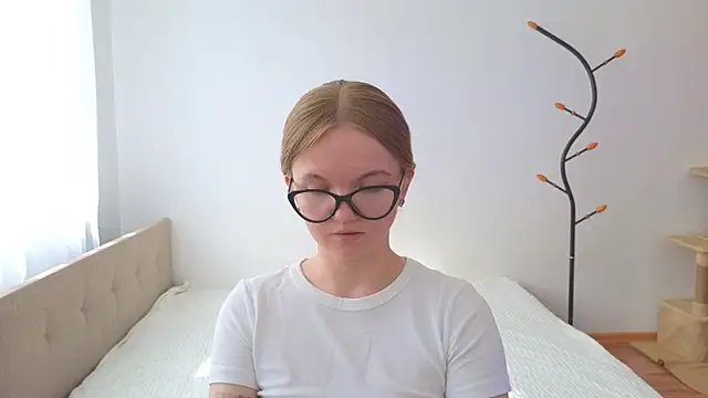 StellaBunny webcam