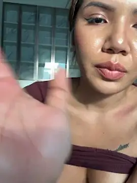 Alittleasiangirl webcam