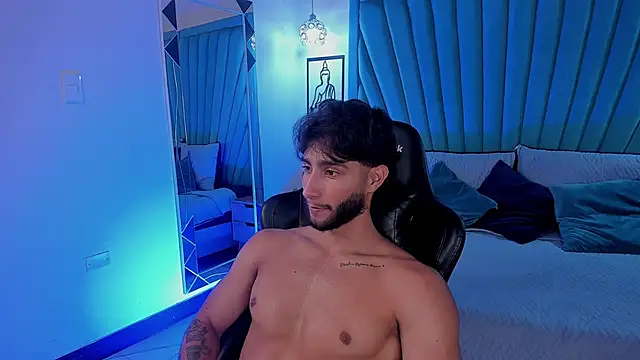 Emmet_CollinsJS webcam