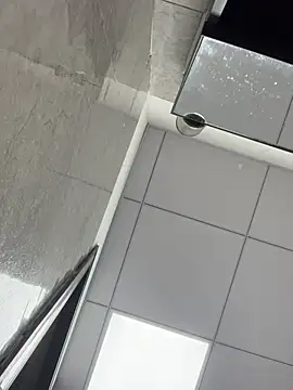 milkwine webcam