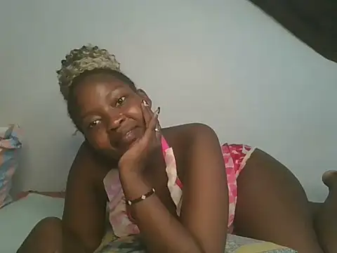 Pretty_kisha webcam