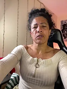 victorya_milf webcam