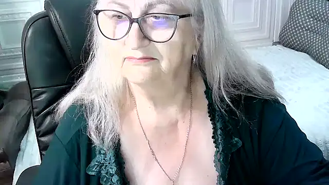 LolkaAlyss webcam