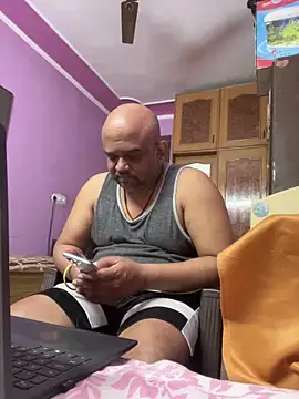 Dick_6inches_Delhi webcam