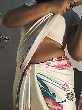 DIRTYSECRET_QUEEN_07 webcam