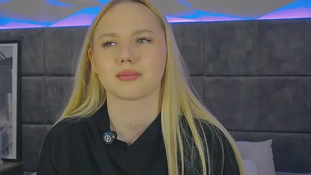 Sky_Cutie webcam