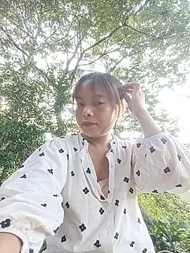 May_Secret webcam
